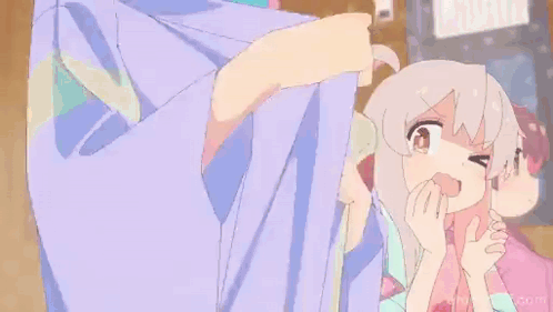 QHthWSiuPhp8r2VW.gif