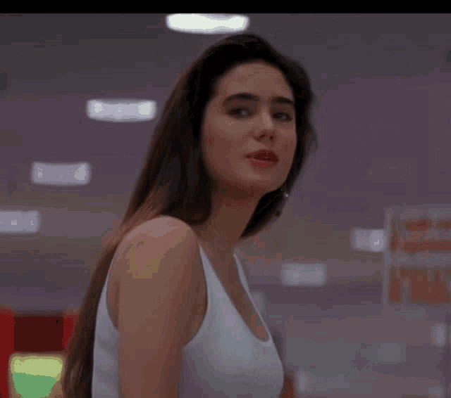 Xbnvc1sWP1K7DGOX.gif