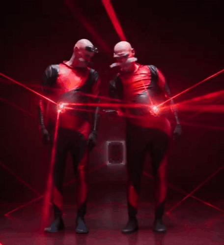 nG9JcXzvUYUtReig.gif