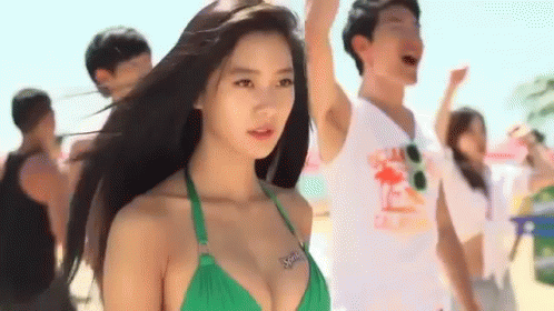 xwowJEyQxdqedHA4.gif