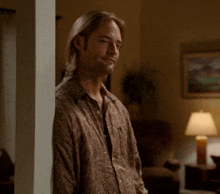 rmKZIUDV8U4xr1LY.gif