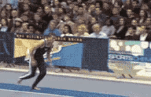 cu4IxgjZgx3s7Xc6.gif