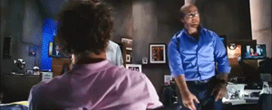 fenNJPwR0WE6ajUZ.gif