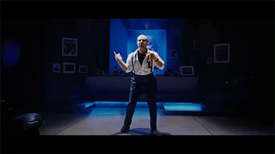 jdb5njFbEgx8JMue.gif