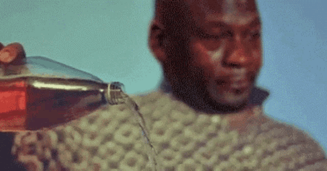 VqZCyhIOQm9V2bzD.gif