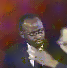 5rwJy68dFdDdOWIc.gif