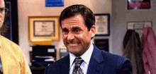 B65cYug3L5QGWBjX.gif