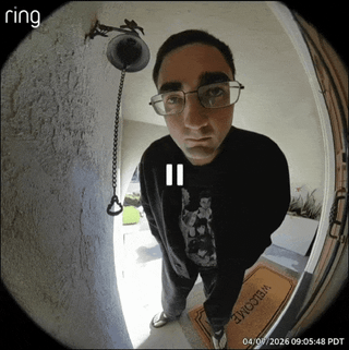 jnsK5iC6EdL1zoKT.gif