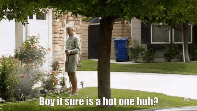F7bnKF9gmIljsRUl.gif