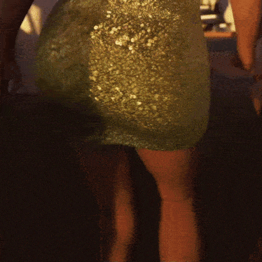 4YpzdKcj3TJxzS9z.gif