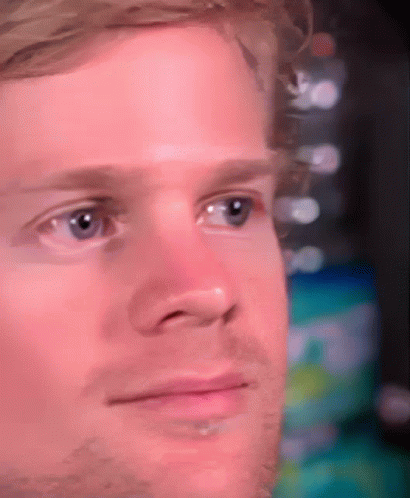 EwbOWFlTSj1QKQsP.gif