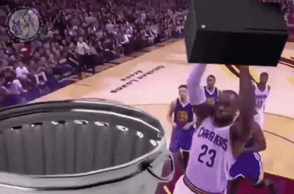 F5HIMcFAV7H8MvbF.gif