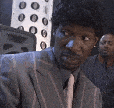 SIkUSSDy7KudJKvO.gif