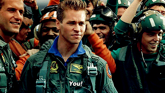 4eEAZ4JenBruX6Mq.gif