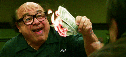 E12nvn80g5cHBYoR.gif