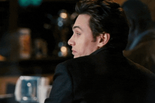 I3XCPaC6gvGRsAeT.gif